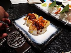 火炙鹅肝握寿司-虎焱炭火烧肉