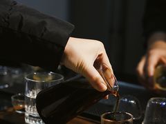 精品手冲咖啡-线格之间COFFEE