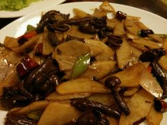 -闯关东东北农家菜(崂山石老人店)