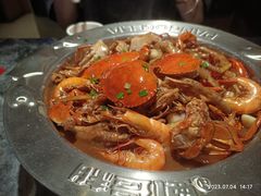 -胖哥俩肉蟹煲(长沙高铁吾悦广场店)