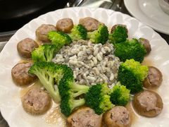 -菌海森林·非遗野生菌火锅(西山区滇池路摩根道店)