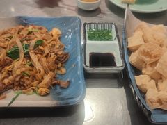 -潮界(LU·ONE凯德晶萃广场店)