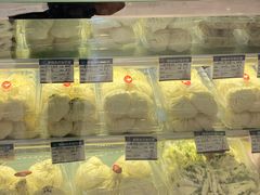 -白玉兰食品甜凤店(合生汇店)