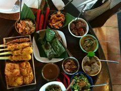 -DiAtas by Art Cafe Bumbu Bali