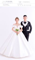 -二十一世纪婚纱摄影(省府前街店)