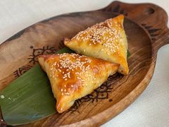 羊肉烤包子-龟兹KUCINA·新疆菜(前滩L+PLAZA店)