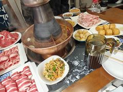 -楼外楼大刀肉传统火锅居(繁荣路店)