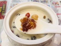 -广信牛奶甜品世家(台东店)