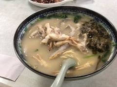 -明呈黄鱼面馆(斜土路店)