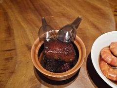 老杭州东坡肉-李犟大爆鳝面·手工蟹黄包(湖滨西湖店)