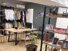 -花儿照相馆·最美证件照(红旗街万达店)