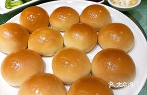 Snowflake Baked Bun
