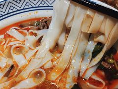 -粉吖吖·邵阳米粉(体育西路店)