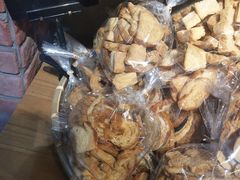 混拼面包干-啊噗吐呦现场烘焙(麦凯乐店)