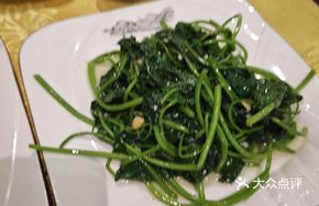 Stir-fried Sweet Potato Leaves with Yellow Bean Sauce
