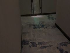 -浅深(世茂滨江精品店)