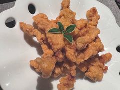 -左庭右院鲜牛肉火锅黑金店(陆家嘴中心店)