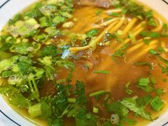 -杨记清芳牛肉拉面(京广路店)