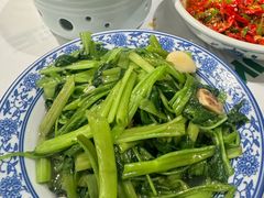 蒜蓉空心菜-欧记大排档·景德菜(上海首店)