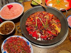 -萍姐火锅·公路夜市(武汉首店)