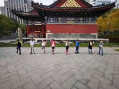 -悦动体能篮球羽毛球网球(三里河店)