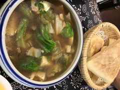 -八两八金·莱芜特色炒鸡(市南漳浦路店)