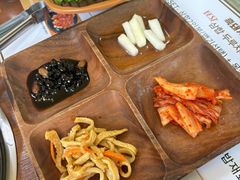 -城山辣炒黑猪肉