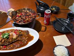 -徽三说·土徽菜·中国徽菜连锁品牌(一中店)