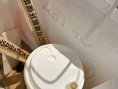 -喜茶(上海打浦桥日月光gelato lab+店)
