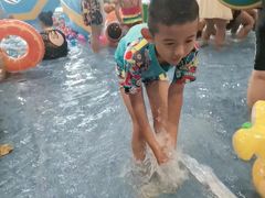 -海豚堡温泉水乐园