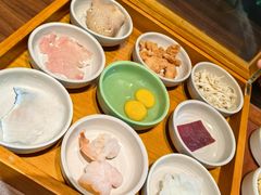 -良米山·云南野生菌过桥米线(上海首店)