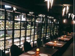 -Oasis Bar & Grill