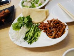 -关东小磨东北菜(上海长风大悦城店)