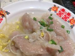 -红九格老火锅(三峡广场店)