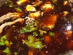 -肖肖酸萝卜鱼火锅(总店)