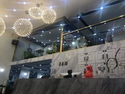 前台-3AM HAIR SALON烫发染发接发