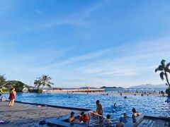 无边泳池-惠州金海湾嘉华度假酒店