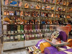 -VENCHI 闻绮(北京国贸商城店)