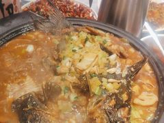 -鑫巴蜀小镇 · 水煮鱼专研店(玉桥店)