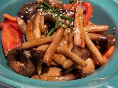 -蜜桃花开·中西融合菜E&W(南长街店)