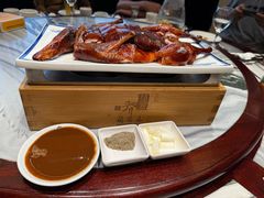 -蔼若春.传承三十年云南菜(金碧公园店)