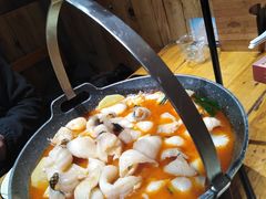 -老滇山寨•云南特色菜•地方菜•民族风情歌舞表演(金碧店)