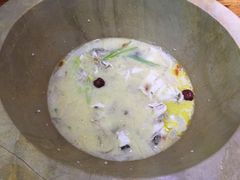 -滇香肴·云南菜蒸汽石锅鱼(云南北路店)