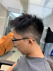 -尤司男士国潮理发馆