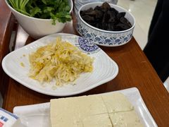 -楼外楼肥羊木炭火锅居(乐群街店)
