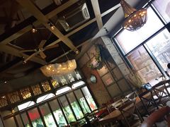 -玛格萝妮(汇智国际商业中心店)