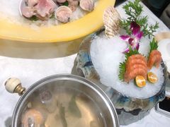 -海鲨湾海鲜会馆(百家湖1912店)