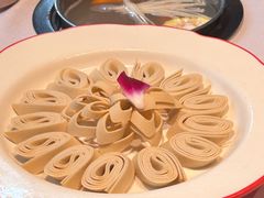 -泓炙颐凤鲜海鲜火锅料理(桐乡店)