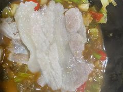 -果松木炭酸菜铜火锅·外婆参鸡汤