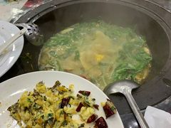 -泸沽肴(泸沽湖大洛水村农村信用社旁店)